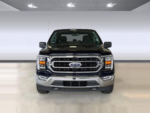 ANTIMATTER BLUE 2021 Ford F-150 XLT
