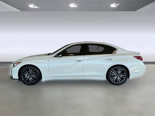 Majestic White 2020 INFINITI Q50 Base