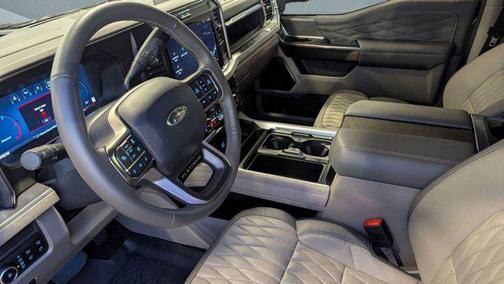 2025 Ford F-350 Platinum