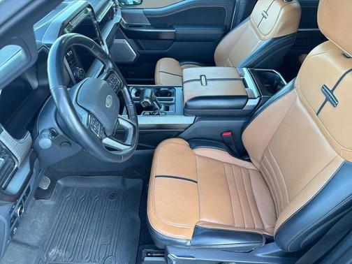 STAR WHITE METALLIC TRICOAT 2023 Ford F-150 Platinum