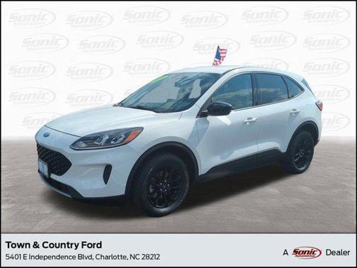 2020 Ford Escape SE