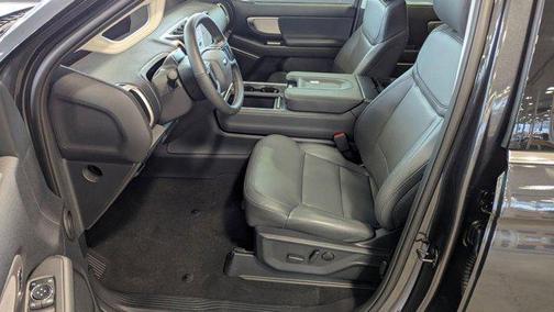 2026 Ford Expedition Max Active 4x2