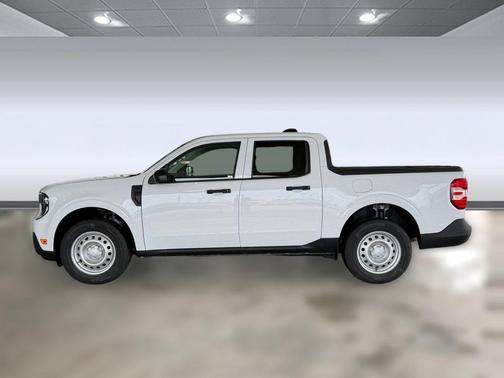 OXFORD WHITE 2026 Ford Maverick XL