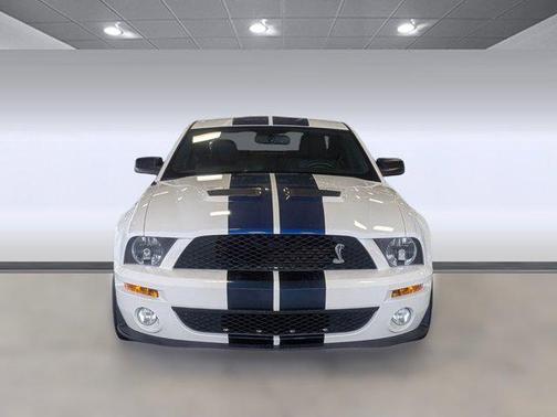2009 Ford Shelby GT500 Base