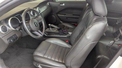 2009 Ford Shelby GT500 Base