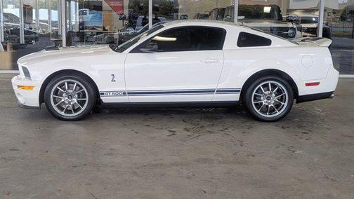 2009 Ford Shelby GT500 Base