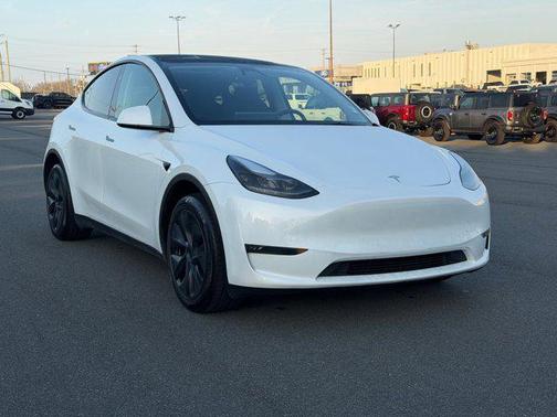 2024 Tesla Model Y Long Range Dual Motor All-Wheel Drive