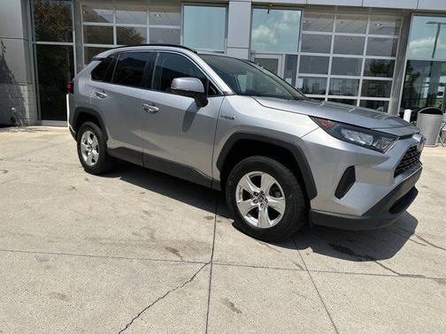 2021 Toyota RAV4 Hybrid LE
