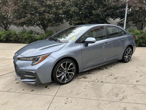 Celestite 2021 Toyota Corolla SE