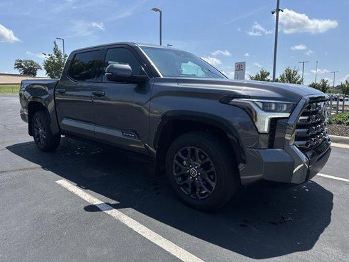 2023 Toyota Tundra Platinum