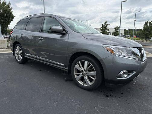 2016 Nissan Pathfinder Platinum