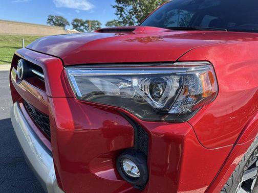 2021 Toyota 4Runner TRD Off Road