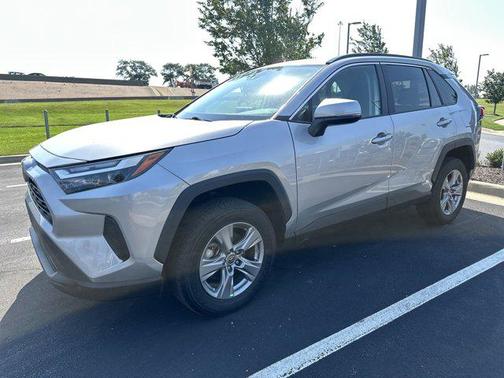 2023 Toyota RAV4 Hybrid LE