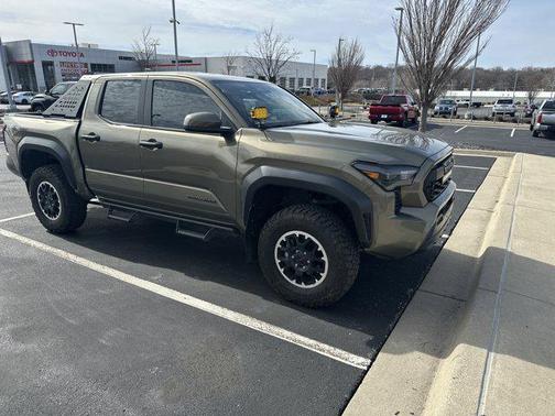 2024 Toyota Tacoma TRD Off Road