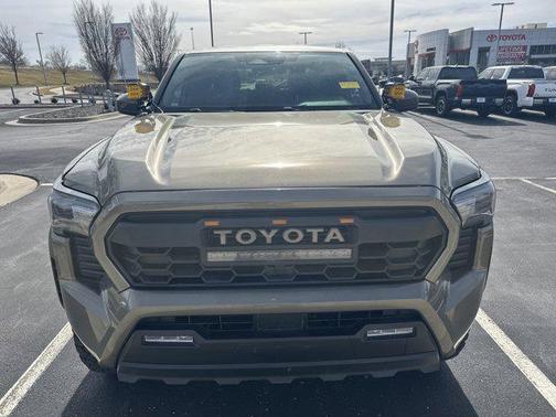 2024 Toyota Tacoma TRD Off Road