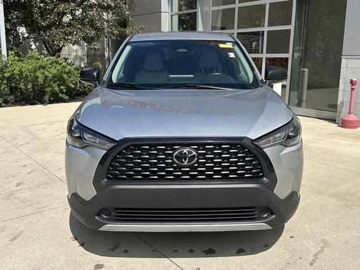 Sonic Silver 2023 Toyota Corolla Cross L