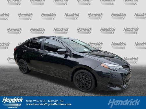 Black Sand Pearl 2017 Toyota Corolla LE