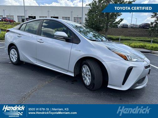2021 Toyota Prius LE