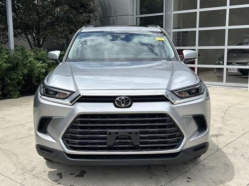 Celestial Silver Metallic 2025 Toyota Grand Highlander XLE