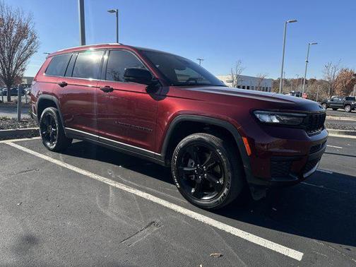 2023 Jeep Grand Cherokee L Altitude