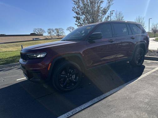 2023 Jeep Grand Cherokee L Altitude