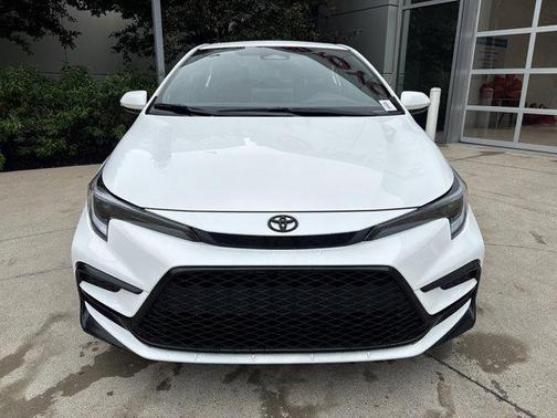 Ice Cap 2026 Toyota Corolla XSE