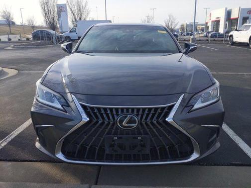 2022 Lexus ES 350 Base