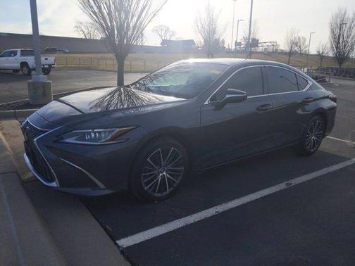 2022 Lexus ES 350 Base