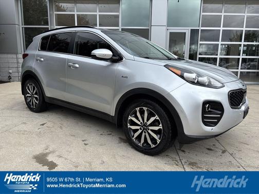 Sparkling Silver 2018 Kia Sportage EX