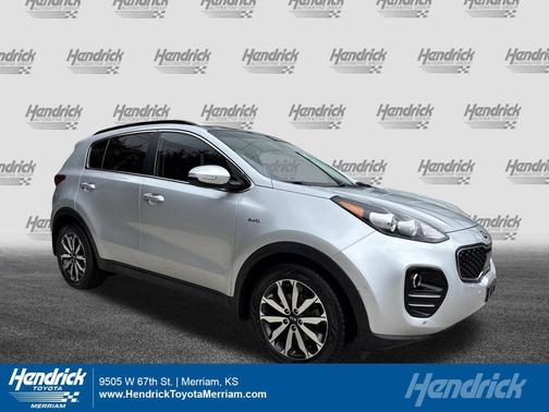 Sparkling Silver 2018 Kia Sportage EX