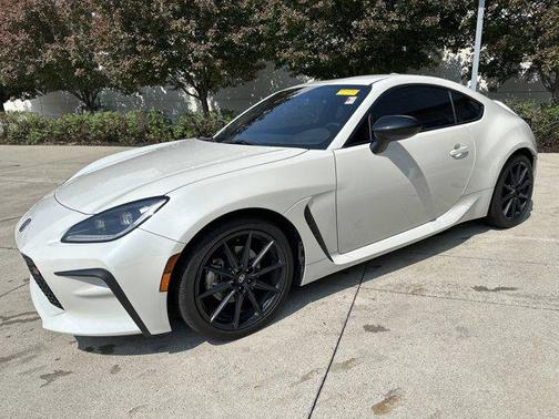 2023 Toyota GR86 Premium