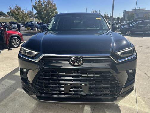 2025 Toyota Grand Highlander Platinum