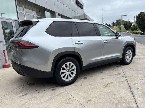 Celestial Silver Metallic 2025 Toyota Grand Highlander XLE