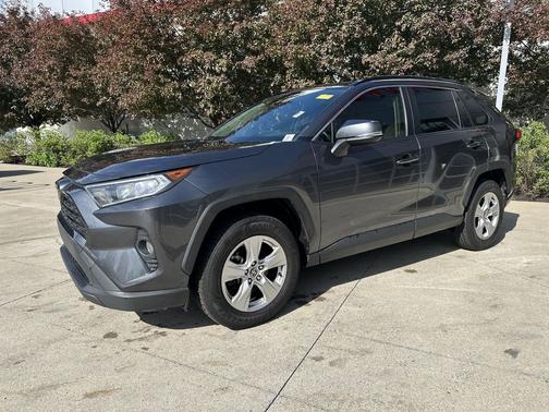 Magnetic Gray Metallic 2020 Toyota RAV4 XLE