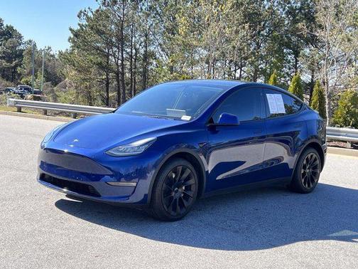2022 Tesla Model Y Long Range Dual Motor All-Wheel Drive