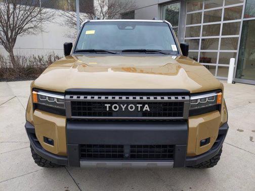 2025 Toyota Land Cruiser Base