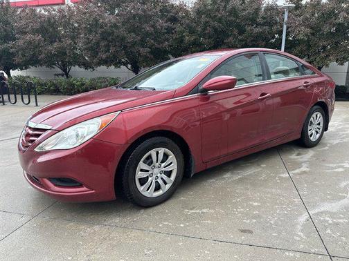 2011 Hyundai SONATA GLS