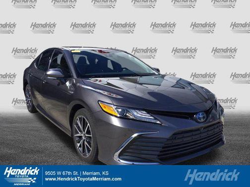 2021 Toyota Camry Hybrid XLE