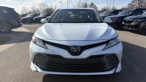 2018 Toyota Camry Hybrid XLE