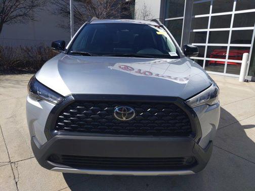 2025 Toyota Corolla Cross LE