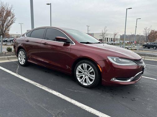 2015 Chrysler 200 Limited