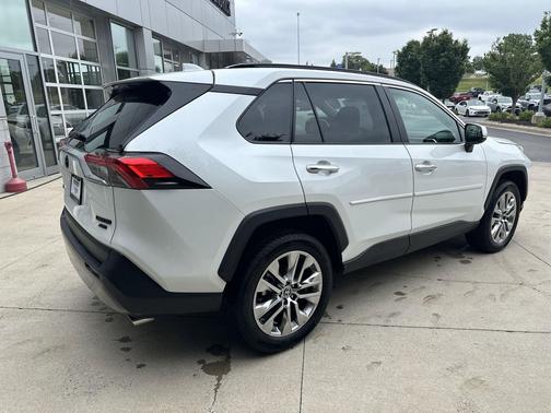 Wind Chill Pearl 2024 Toyota RAV4 Limited
