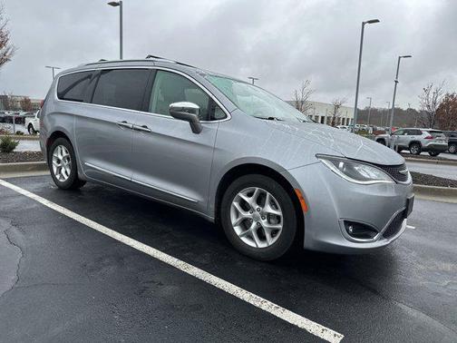 2019 Chrysler Pacifica Limited