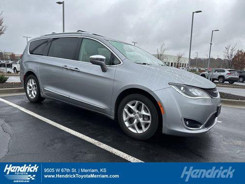 2019 Chrysler Pacifica Limited