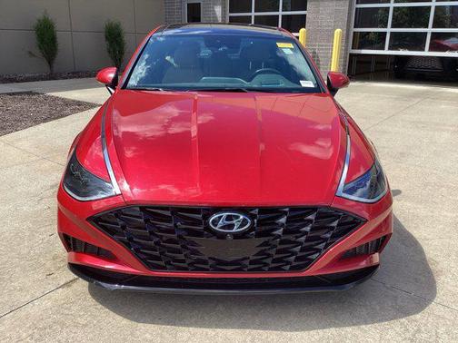 2020 Hyundai SONATA Limited