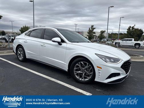 2021 Hyundai SONATA SEL