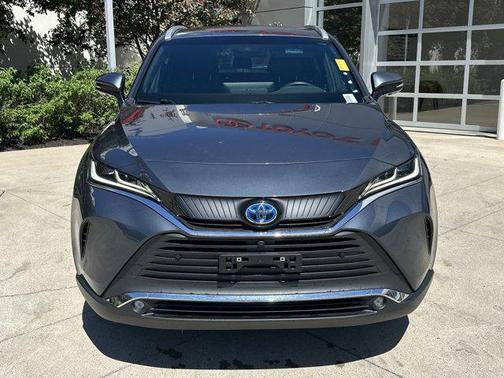 Coastal Gray Metallic 2022 Toyota Venza Limited