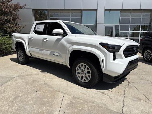 Ice Cap 2026 Toyota Tacoma SR5