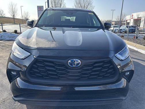 2021 Toyota Highlander Hybrid LE