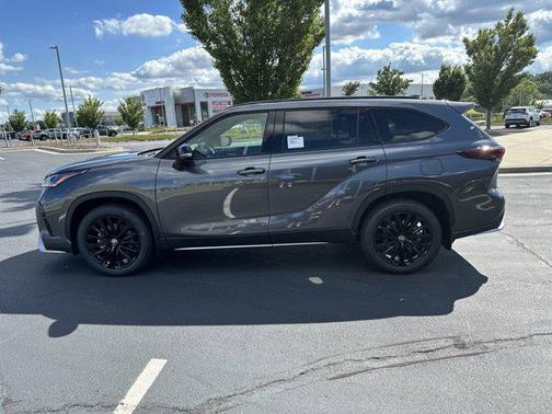 2024 Toyota Highlander XSE